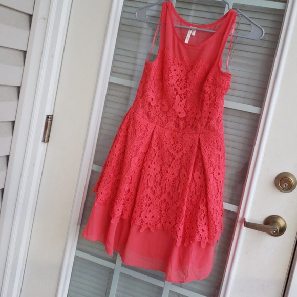 point Dresses & Skirts - Donated.